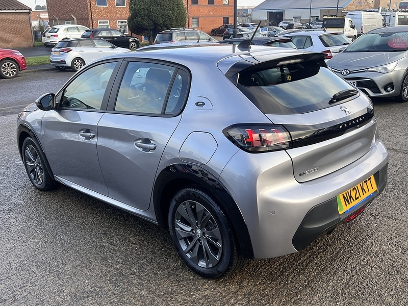 Used Peugeot E-208 for sale - 76520855: Photo 8