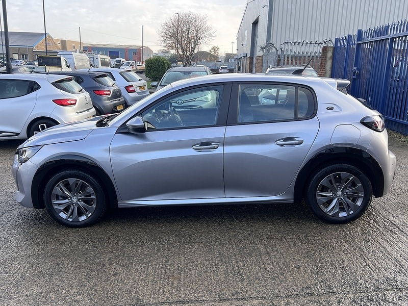 Used Peugeot E-208 for sale - 76520855: Photo 9