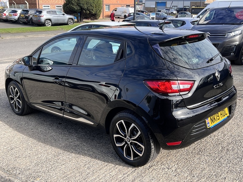 Used Renault Clio for sale - 76119356: Photo 8