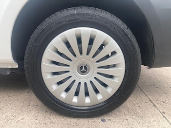 Used Mercedes-Benz Vito 2023 for sale - 79533530: Photo