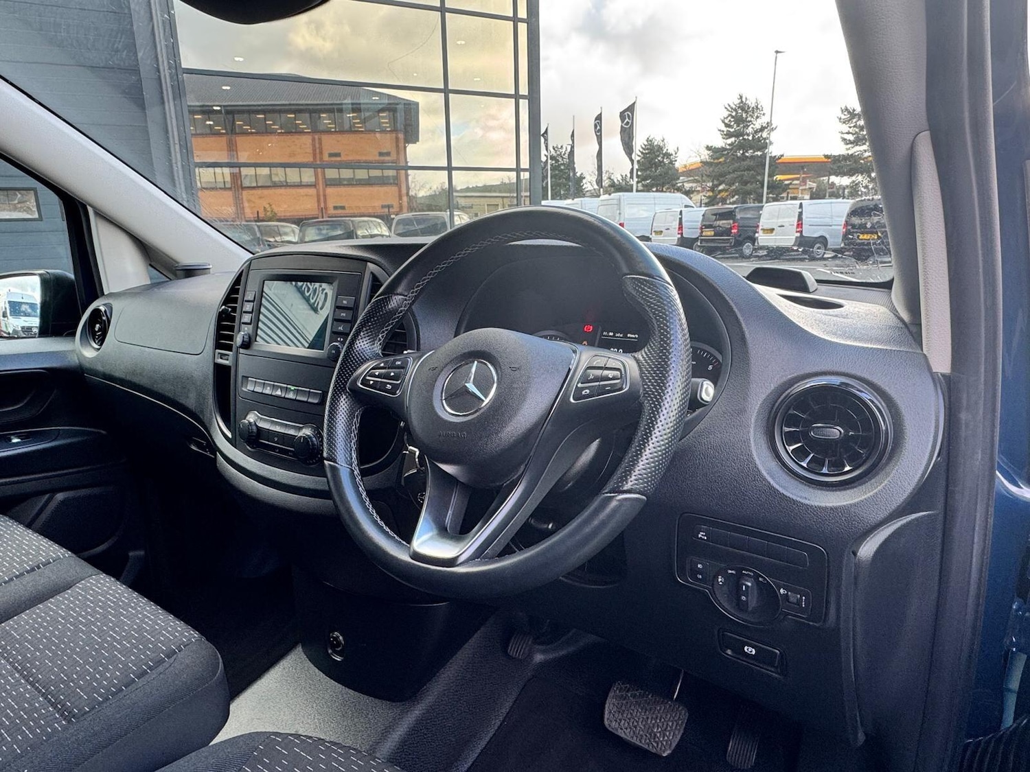 Used Mercedes-Benz Vito 2023 for sale - 76498906: Photo 19