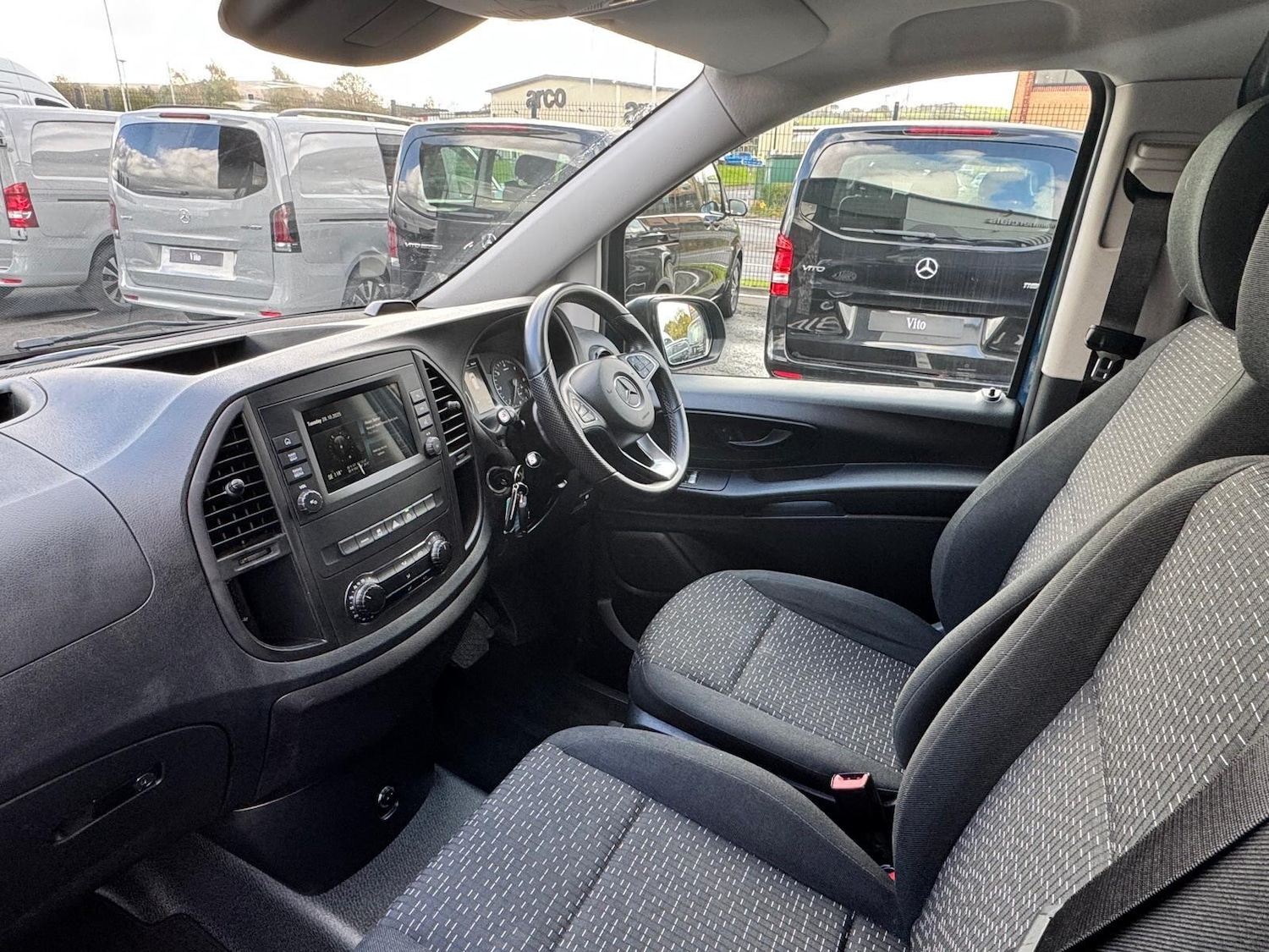 Used Mercedes-Benz Vito 2023 for sale - 76498906: Photo 26