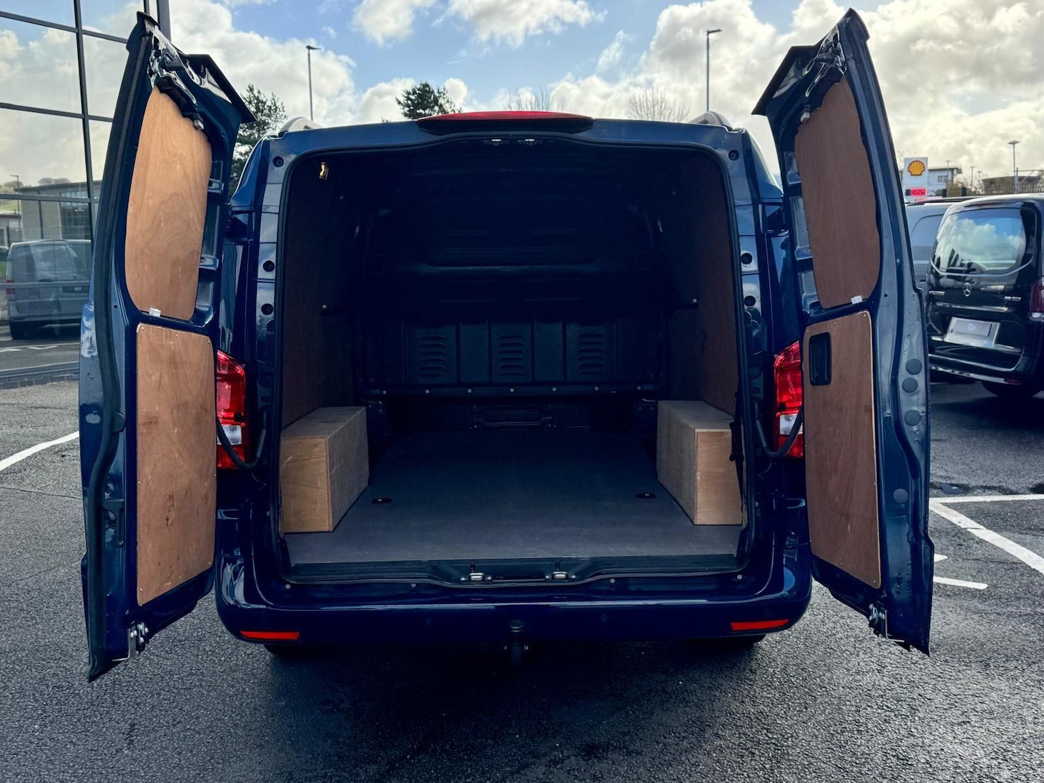 Used Mercedes-Benz Vito 2023 for sale - 76498906: Photo 34