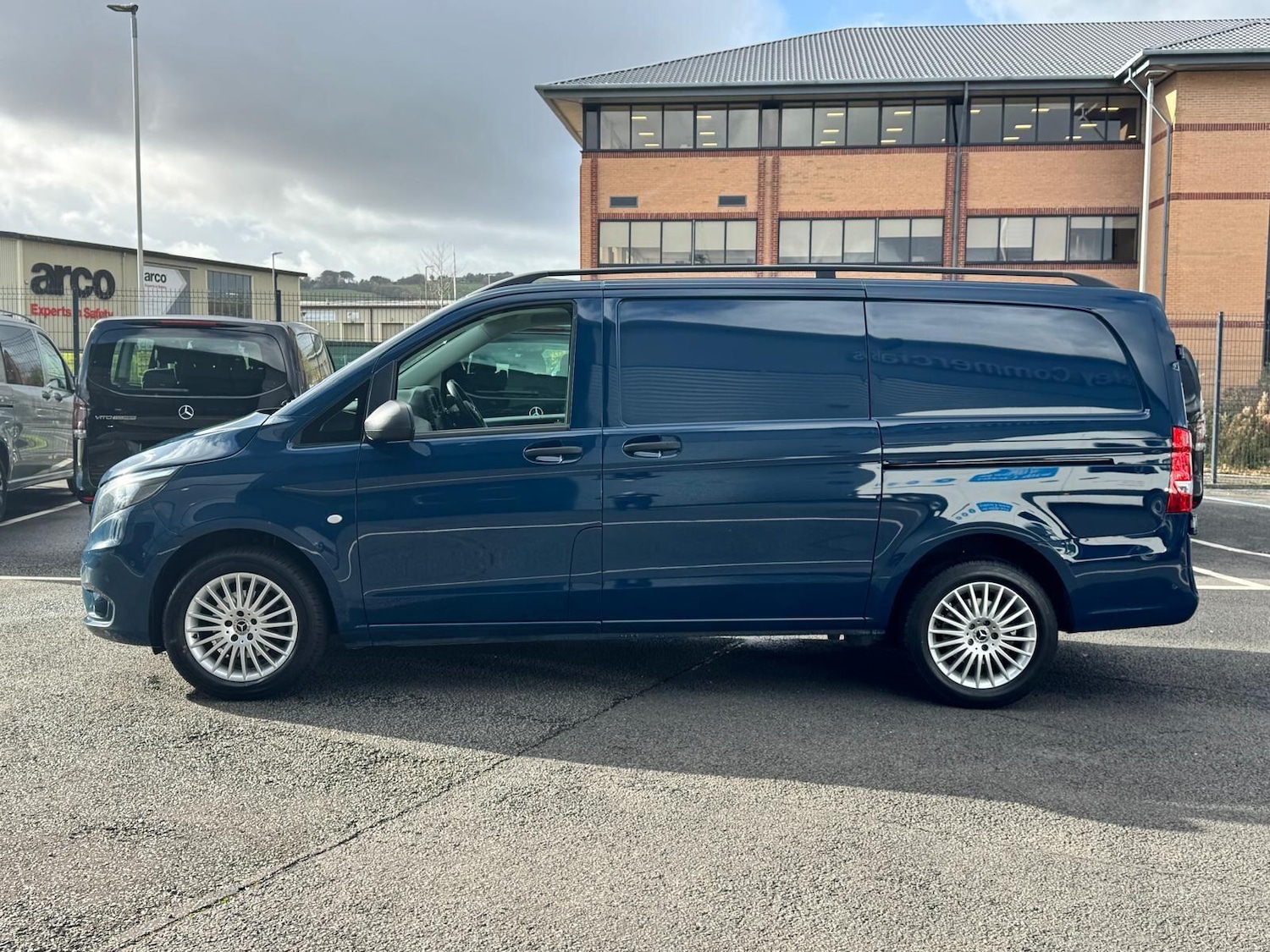 Used Mercedes-Benz Vito 2023 for sale - 76498906: Photo 6