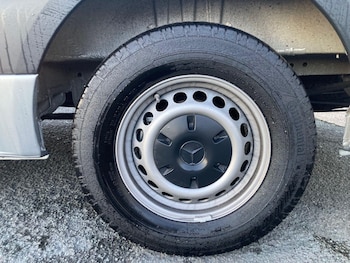 Used Mercedes-Benz Sprinter 2025 for sale - 76742852: Photo