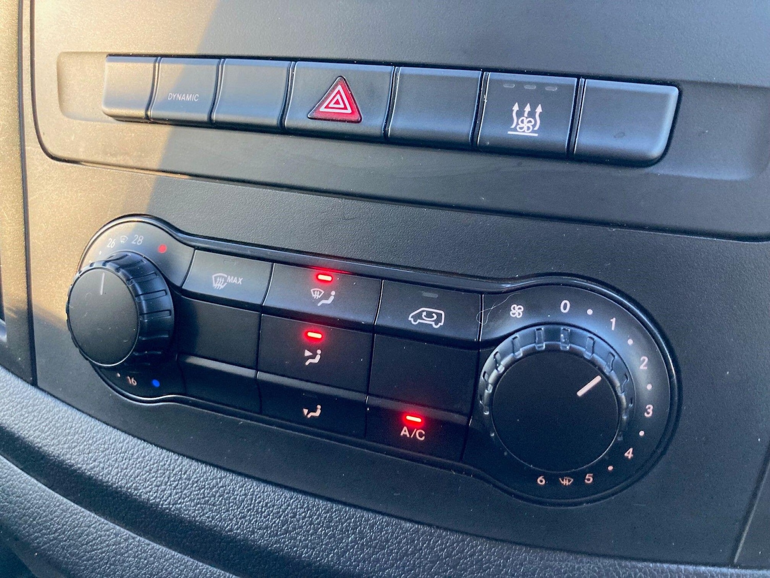 Used Mercedes-Benz Vito 2023 for sale - 77143576: Photo 17