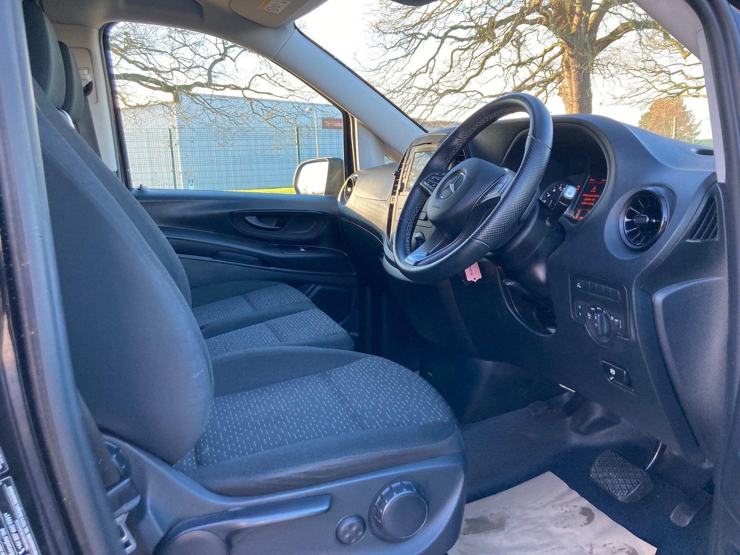 Used Mercedes-Benz Vito 2023 for sale - 77143576: Photo 6