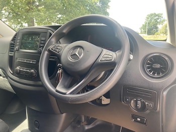 Used Mercedes-Benz Vito 2023 for sale - 79464573: Photo