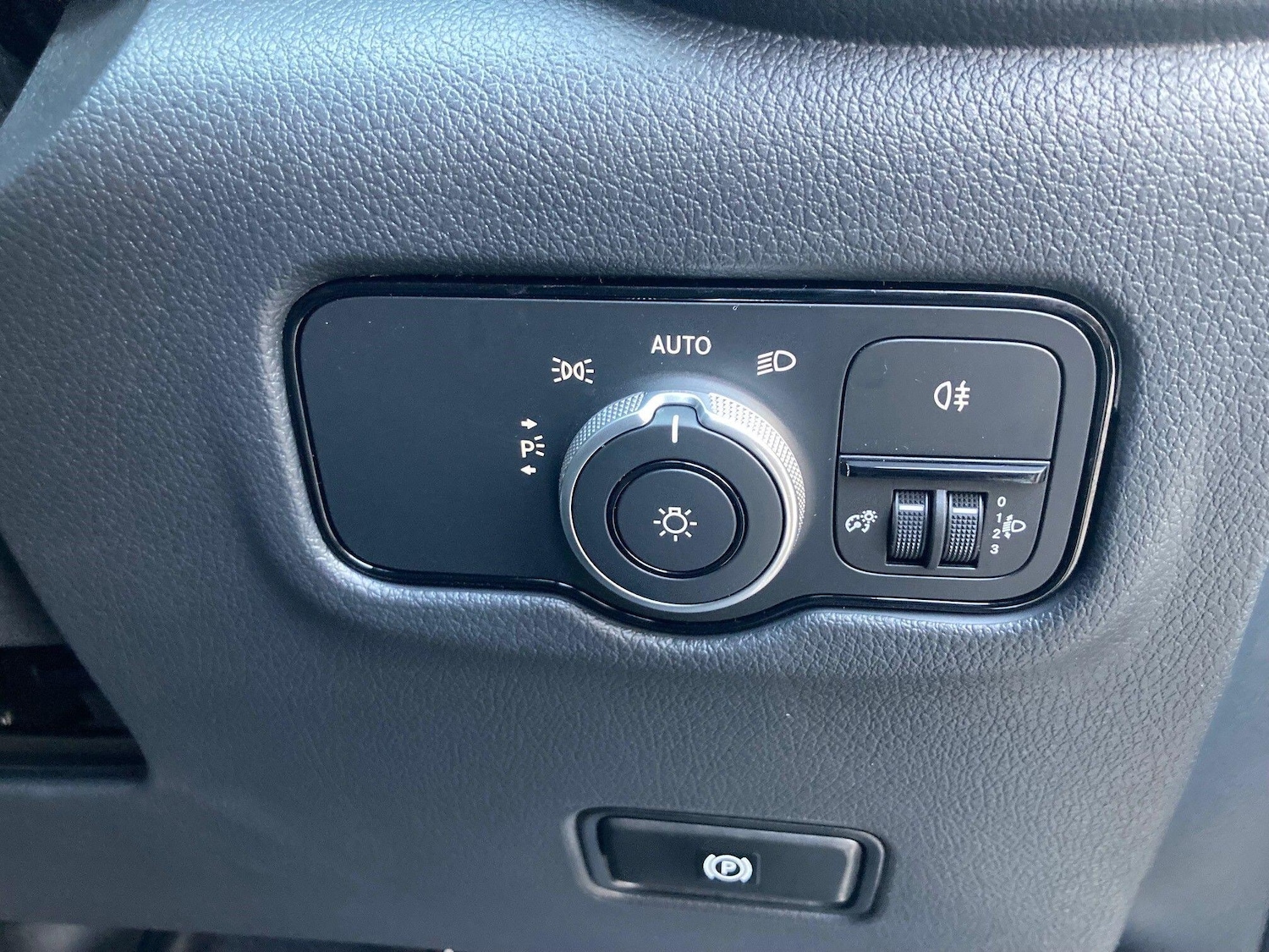 Used Mercedes-Benz Vito 2025 for sale - 77925514: Photo 27