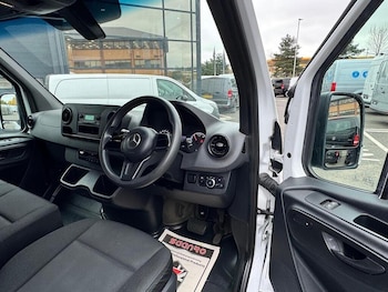 Used Mercedes-Benz Sprinter 2023 for sale - 76349597: Photo