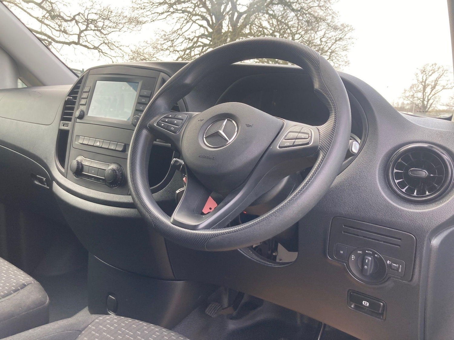 Used Mercedes-Benz Vito 2023 for sale - 77969596: Photo 2