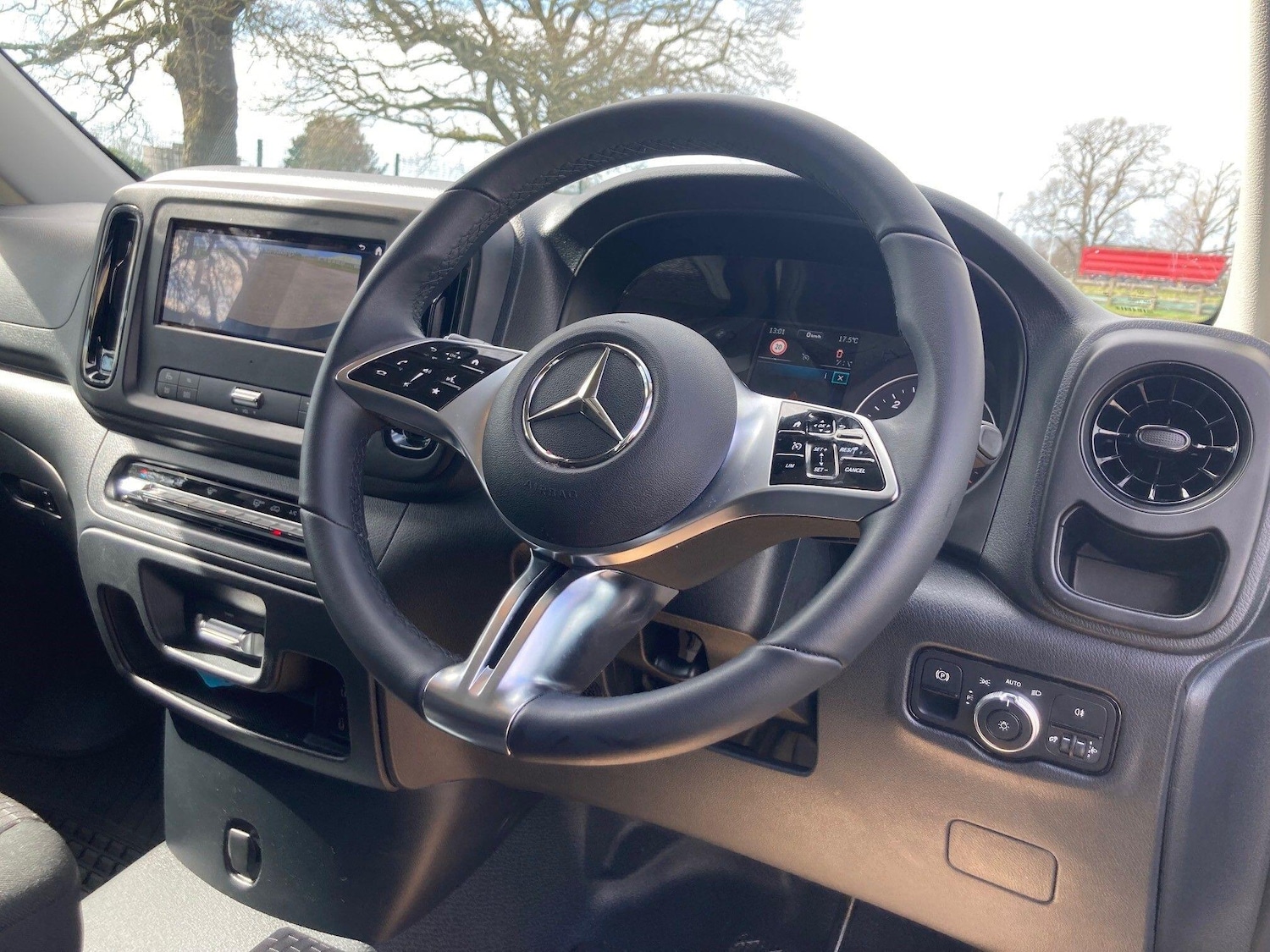 Used Mercedes-Benz Vito 2025 for sale - 78100458: Photo 2