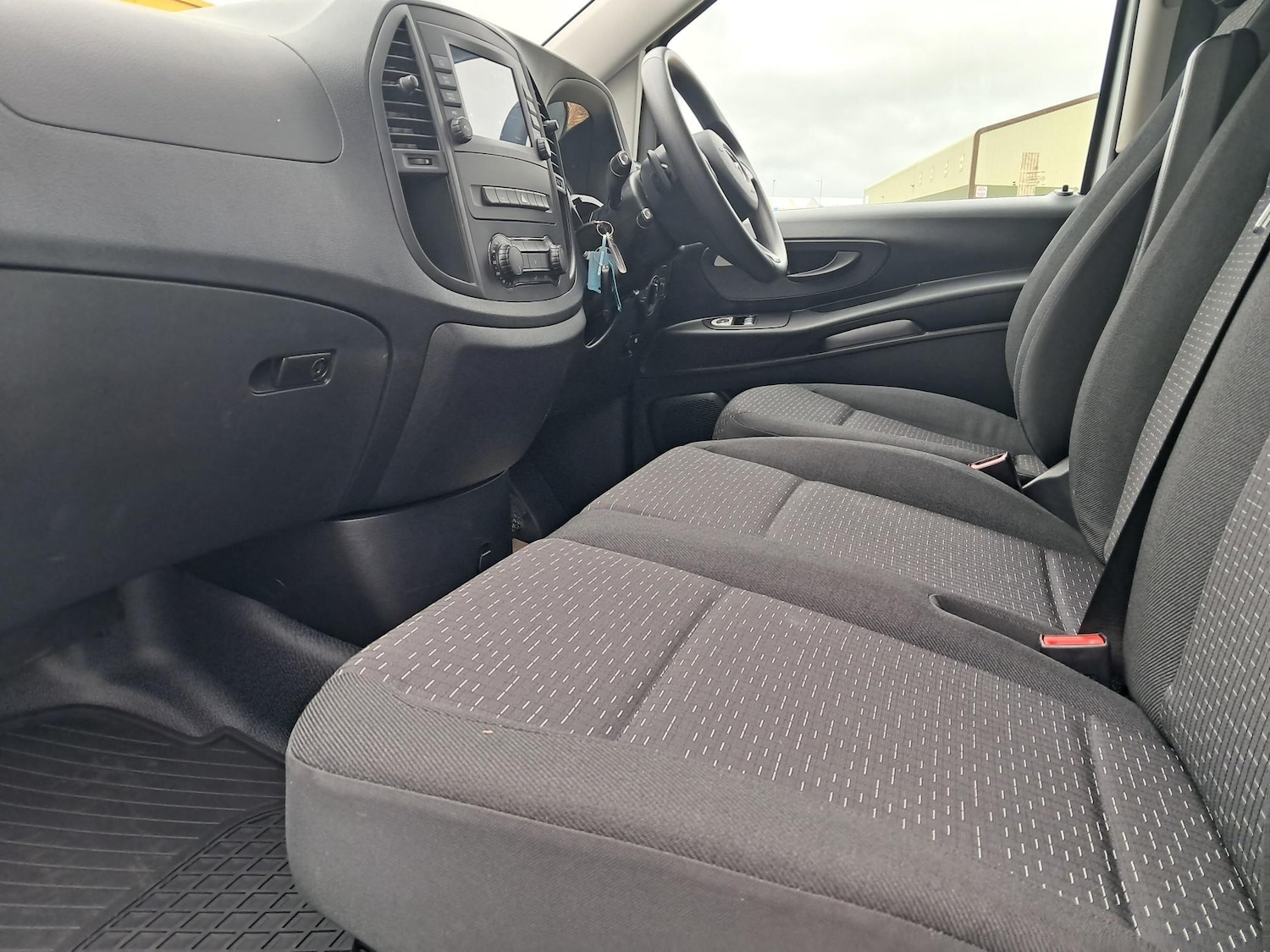 Used Mercedes-Benz Vito 2024 for sale - 76472838: Photo 37