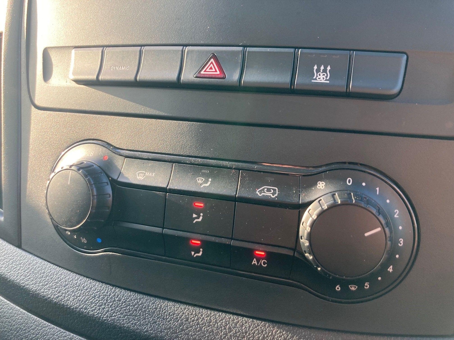 Used Mercedes-Benz Vito 2023 for sale - 77267587: Photo 9