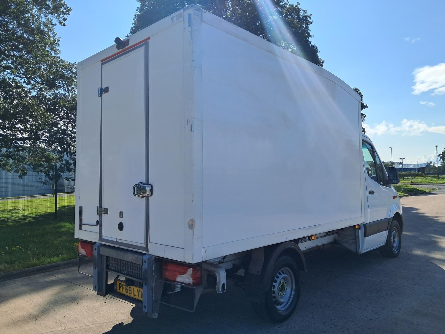 Vehicle 21