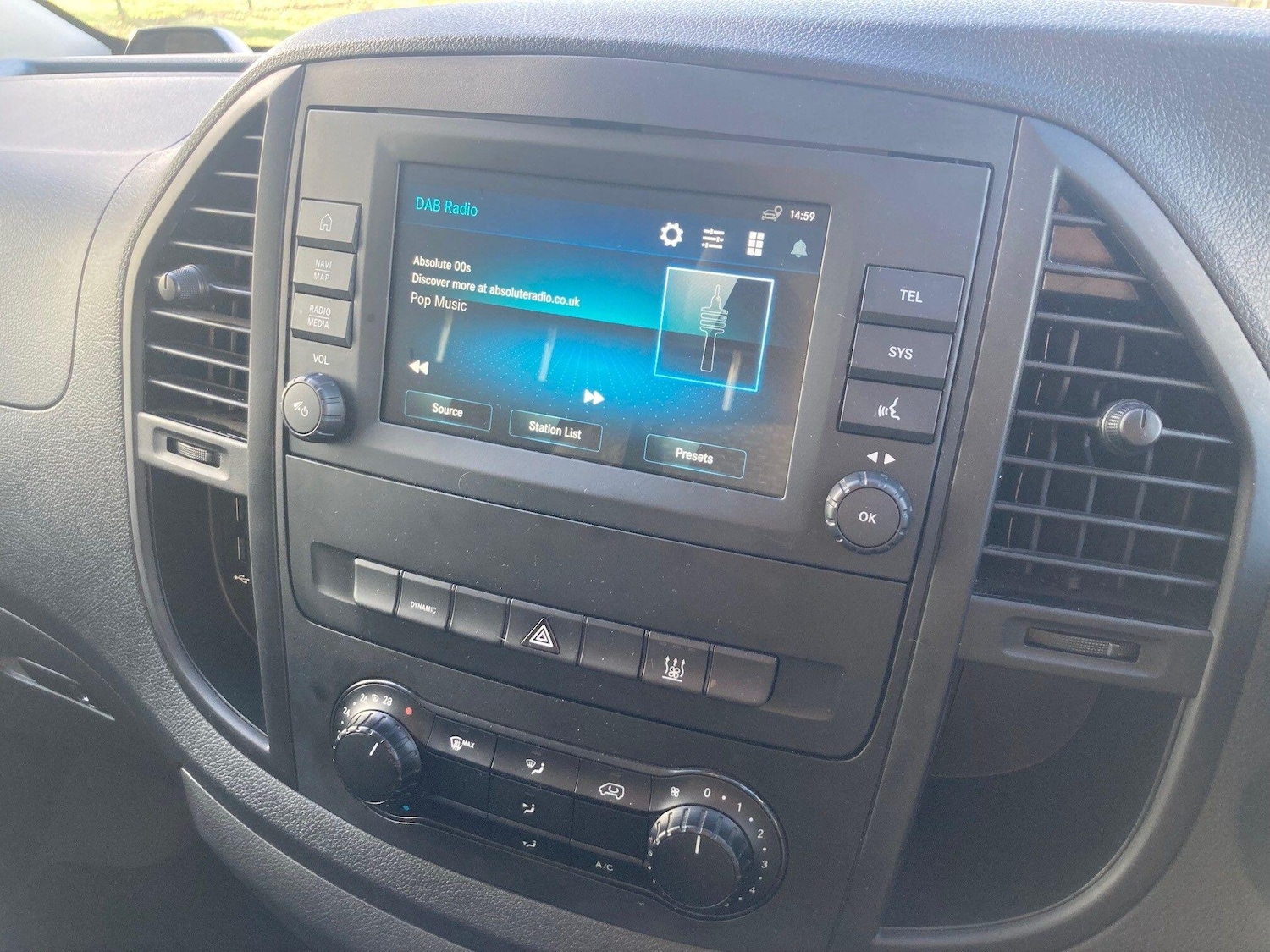 Used Mercedes-Benz Vito 2023 for sale - 77358908: Photo 7