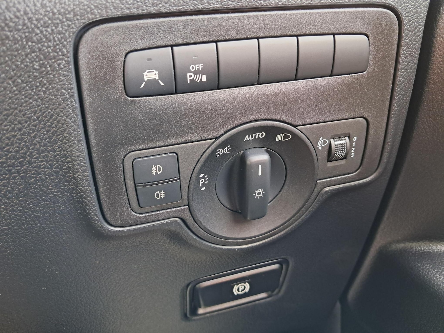 Vehicle 35