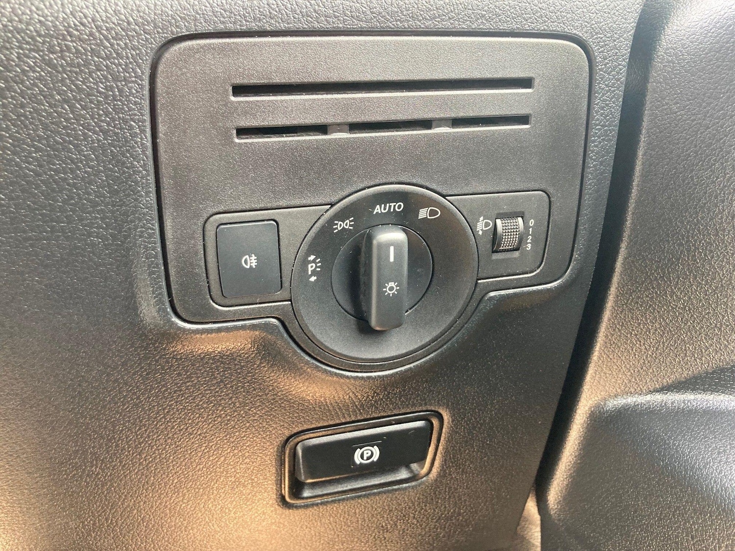 Used Mercedes-Benz Vito 2023 for sale - 78101081: Photo 22