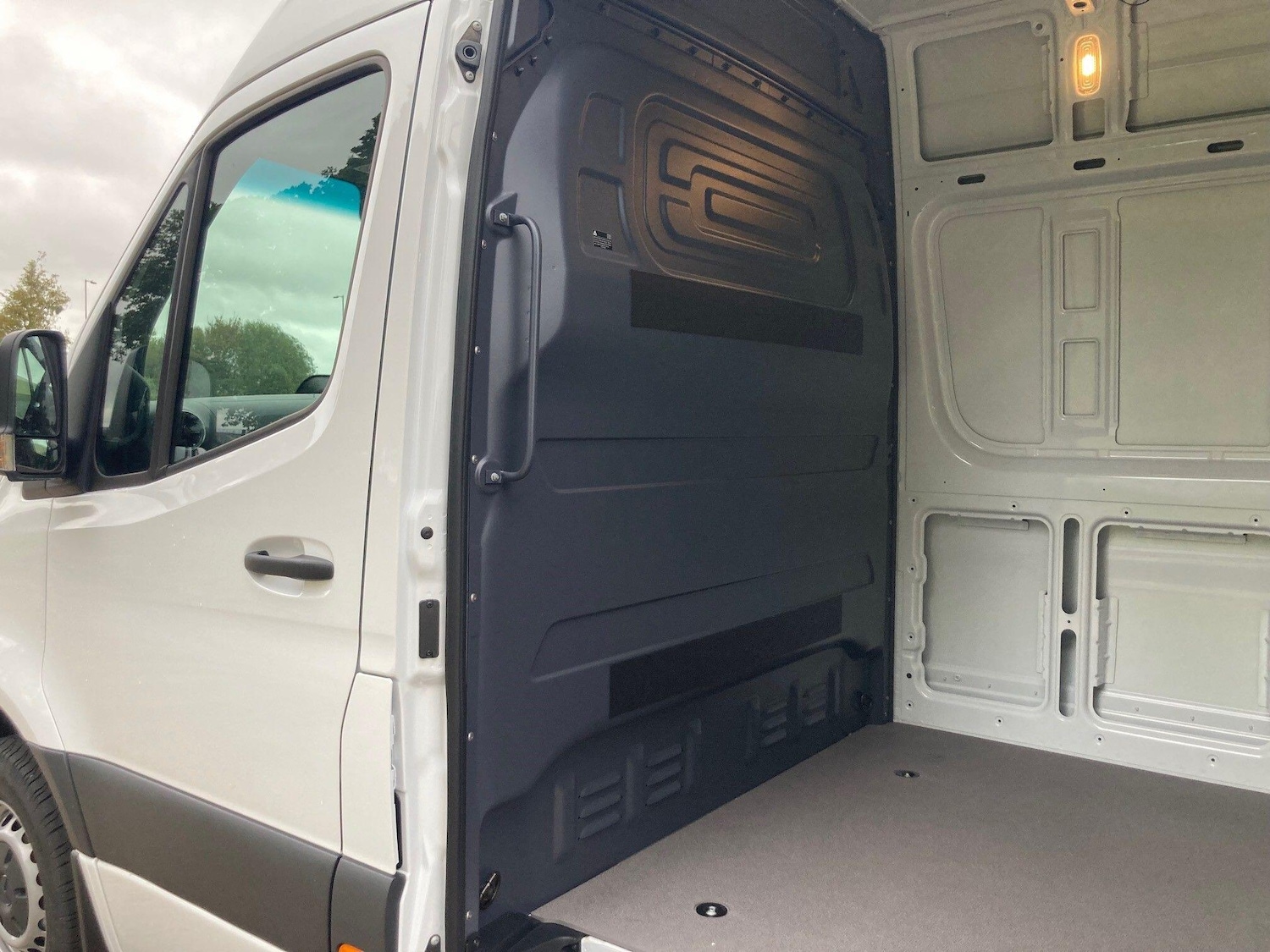 Used Mercedes-Benz Sprinter 2025 for sale - 78184263: Photo 24