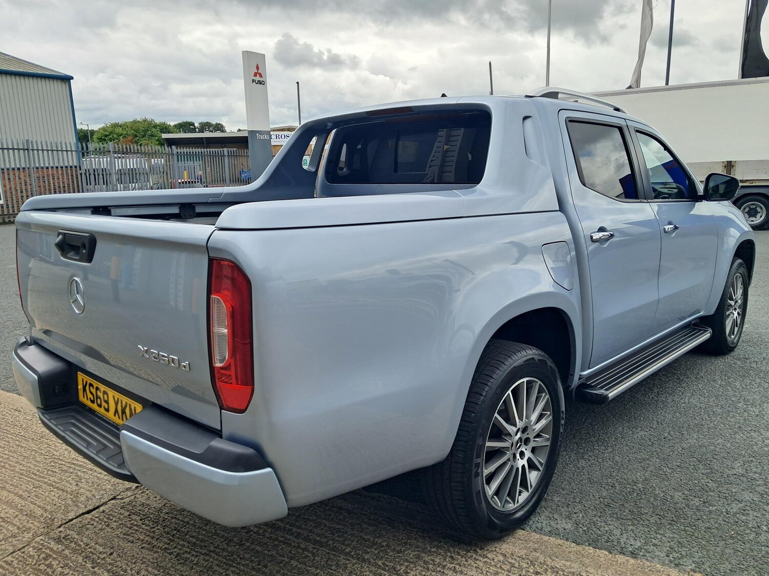 Vehicle 21