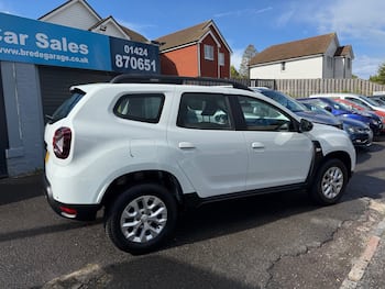 Used Dacia Duster 2021 for sale - 79570140: Photo