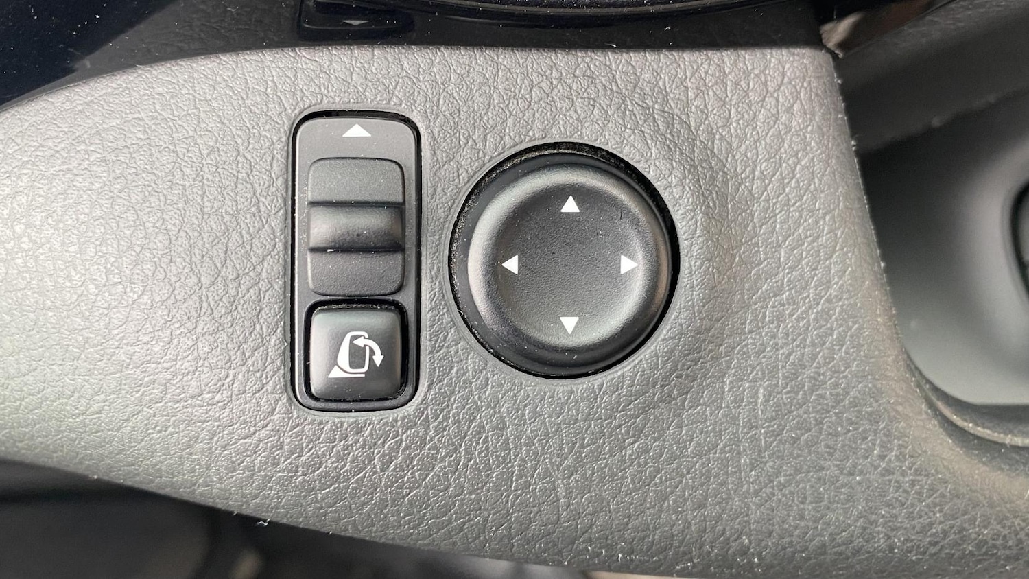 Used Nissan Qashqai 2017 for sale - 76252702: Photo 19