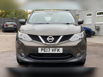 Nissan - Qashqai