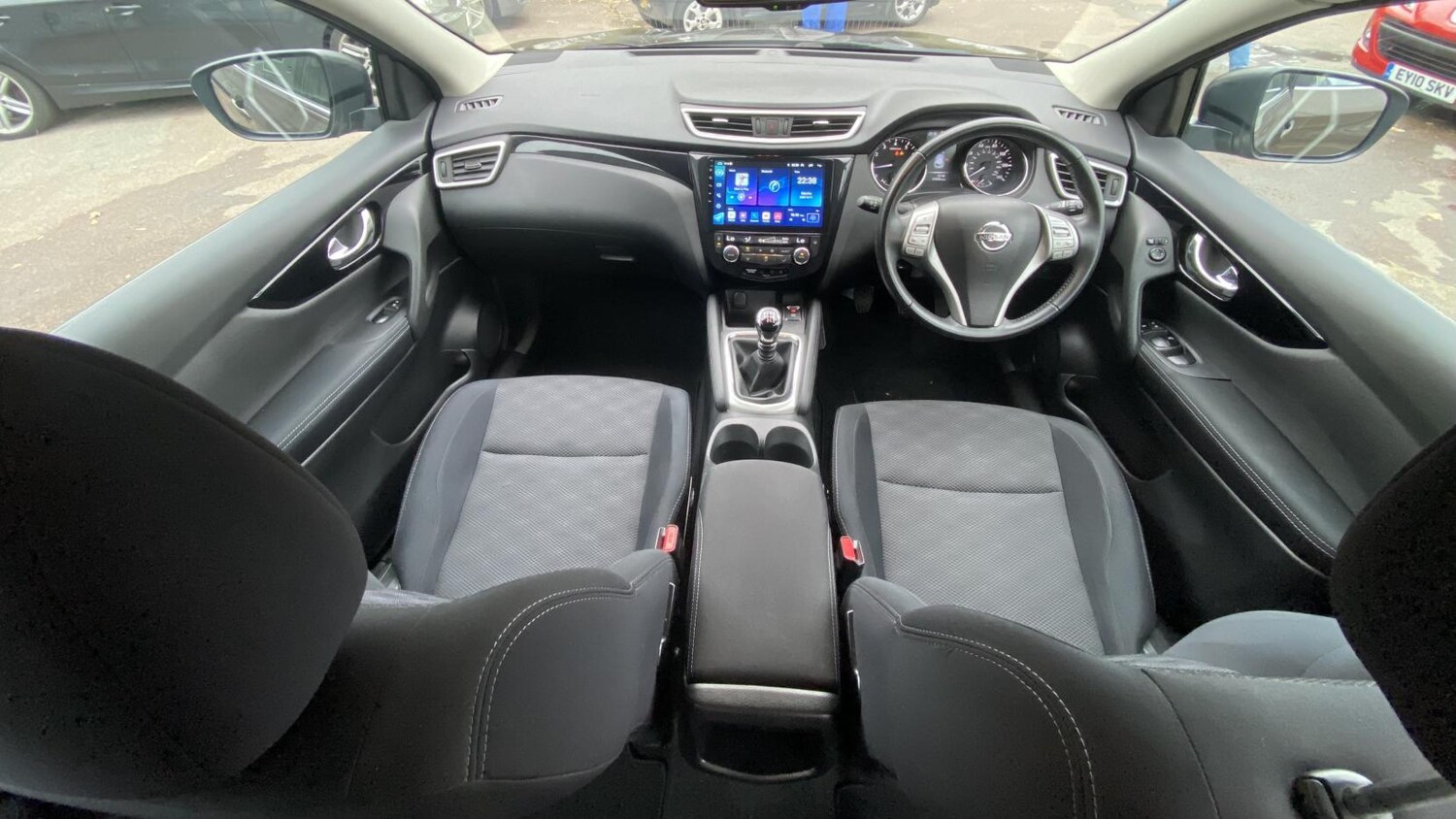 Used Nissan Qashqai 2017 for sale - 76252702: Photo 40
