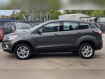 Used Ford Kuga 2016 for sale - 76017015: Photo