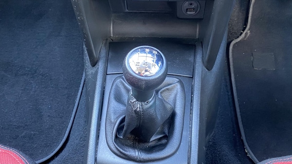 Used Peugeot 207 2010 for sale - 76219265: Photo 28