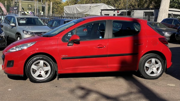 Used Peugeot 207 2010 for sale - 76219265: Photo 3