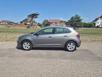 Used Volkswagen Polo 2018 for sale - 75891480: Photo