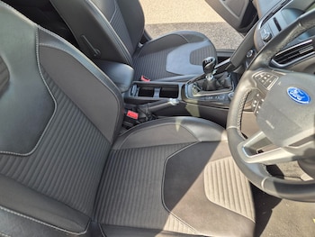 Used Ford Focus 2015 for sale - 75844309: Photo