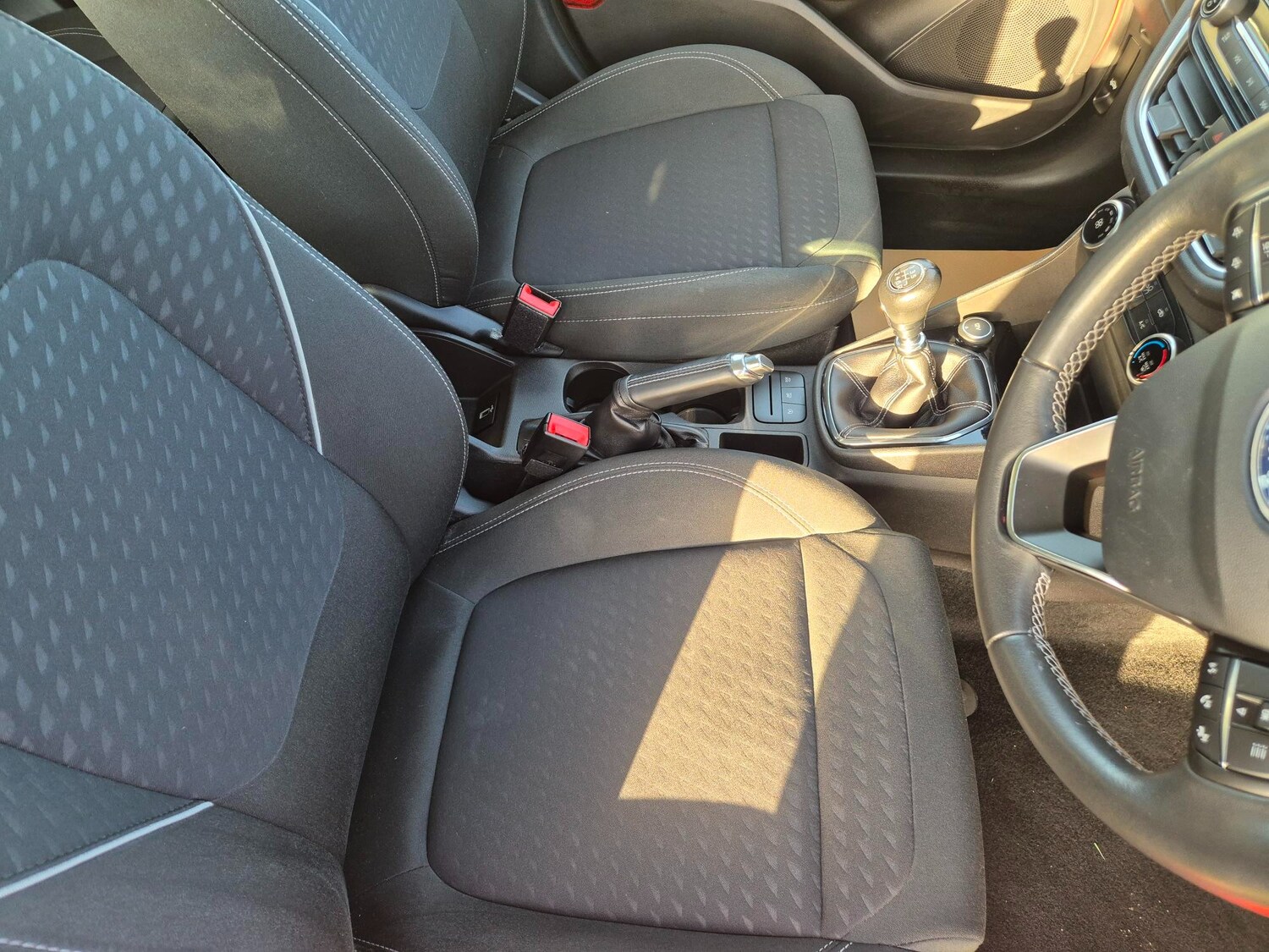 Used Ford Fiesta 2018 for sale - 76719610: Photo 6