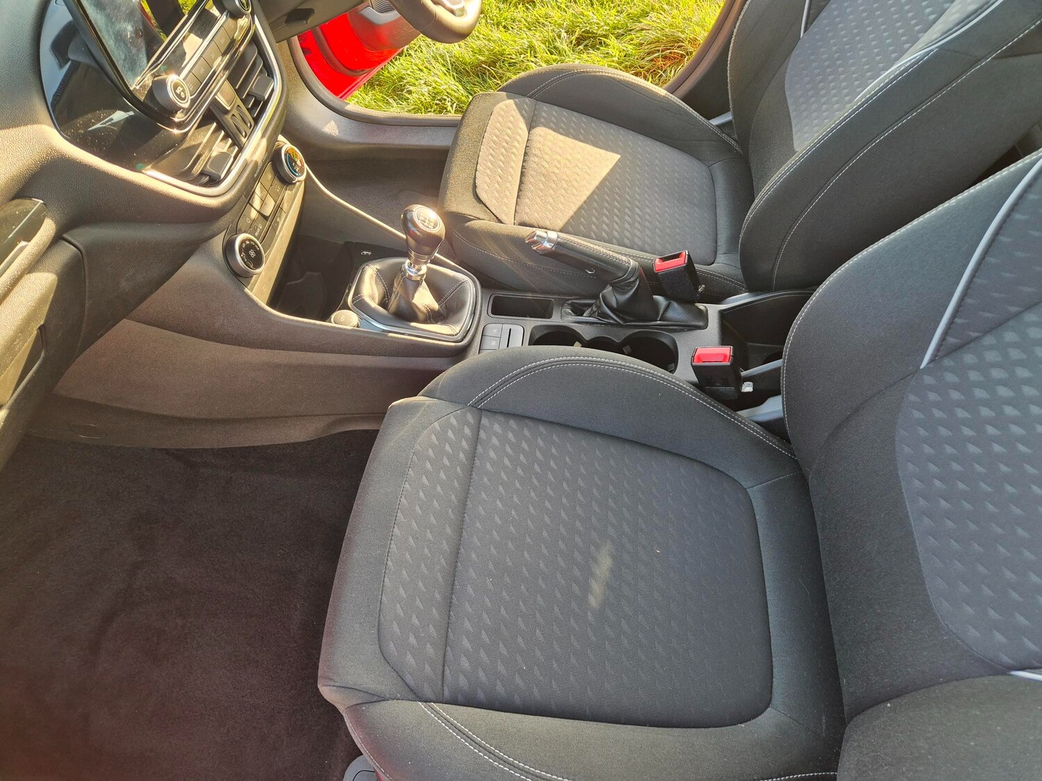 Used Ford Fiesta 2018 for sale - 76719610: Photo 7