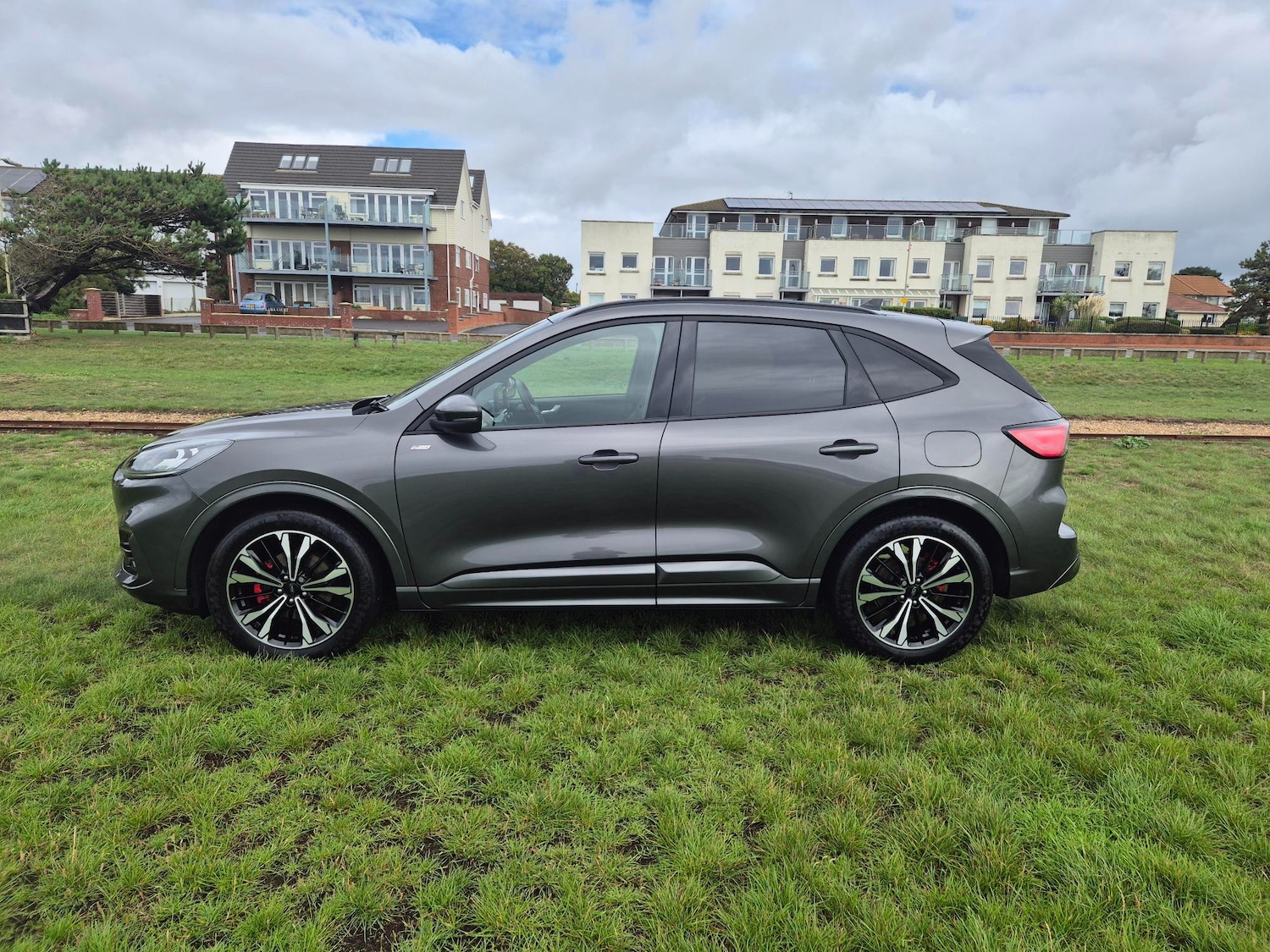 Used Ford Kuga 2024 for sale - 75924678: Photo 1