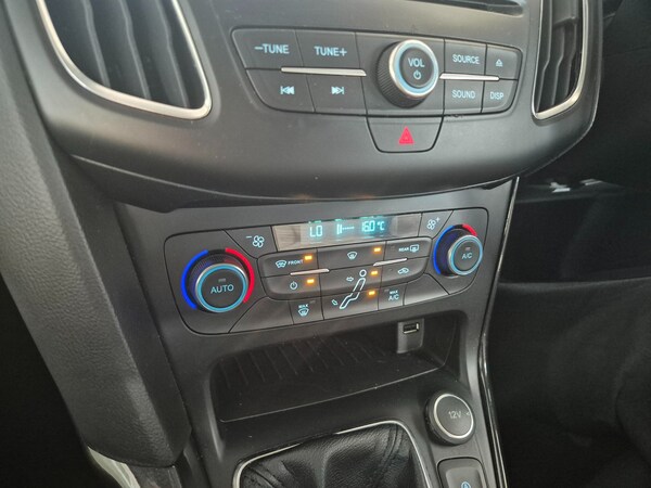 Used Ford Focus 2018 for sale - 75694685: Photo 16