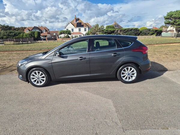 Used Ford Focus 2018 for sale - 75694685: Photo 1