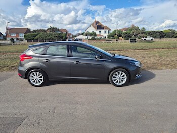 Used Ford Focus 2018 for sale - 75694685: Photo