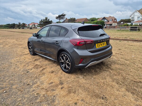 Used Ford Focus 2024 for sale - 74752943: Photo 8