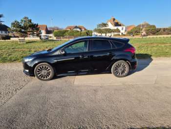 Used Ford Focus 2017 for sale - 74650613: Photo