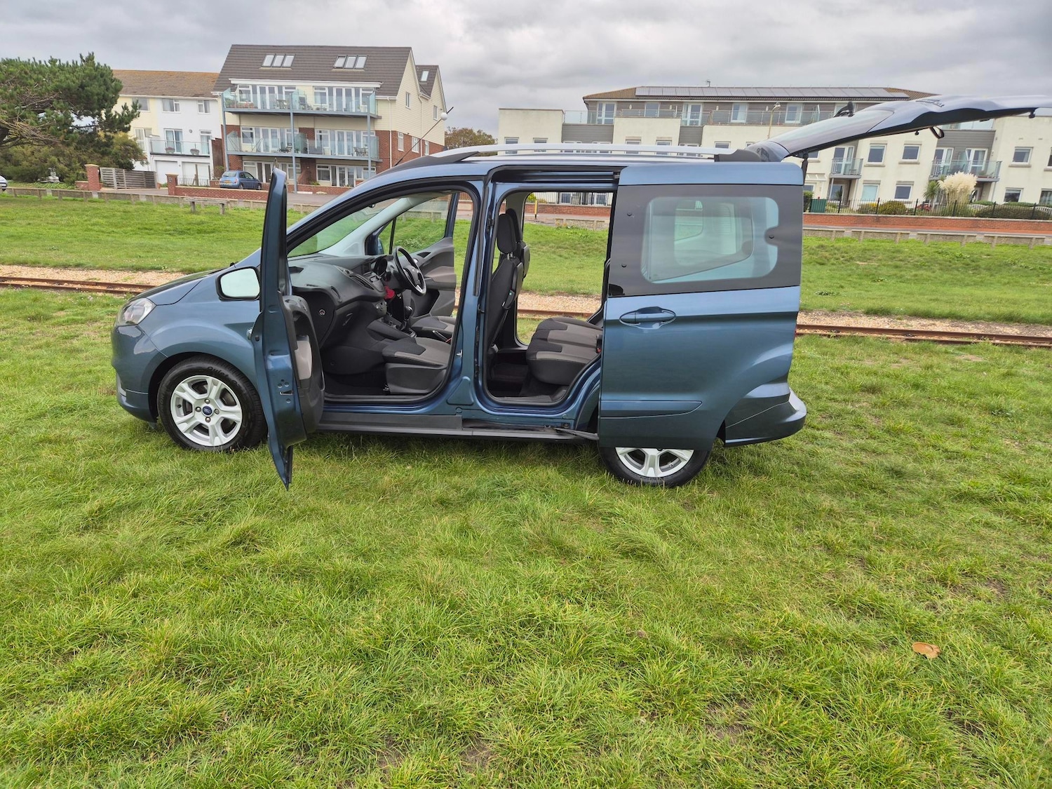 Used Ford Tourneo Courier 2019 for sale - 76057857: Photo 10