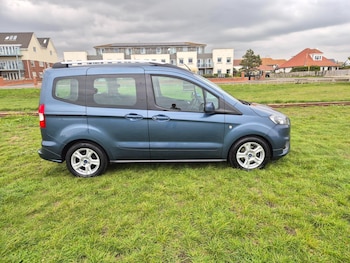 Used Ford Tourneo Courier 2019 for sale - 76057857: Photo