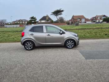 2019 (69) - TITANIUM EDITION . 5-Door AUTOMATIC Petrol