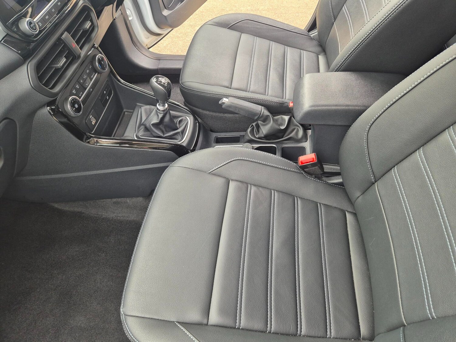 Used Ford Ecosport for sale - 77878621: Photo 9