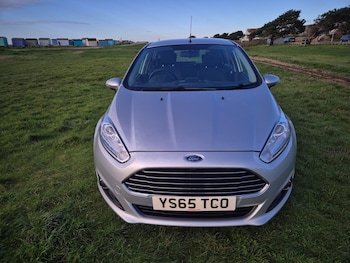 Used Ford Fiesta 2015 for sale - 76635030: Photo