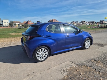 Used Toyota Yaris 2021 for sale - 77798064: Photo