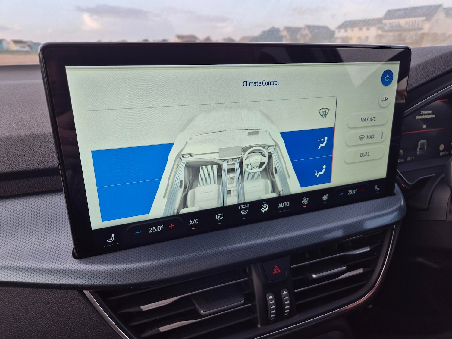 Used Ford Focus 2025 for sale - 77043101: Photo 23