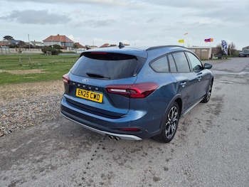 Used Ford Focus 2025 for sale - 77043101: Photo