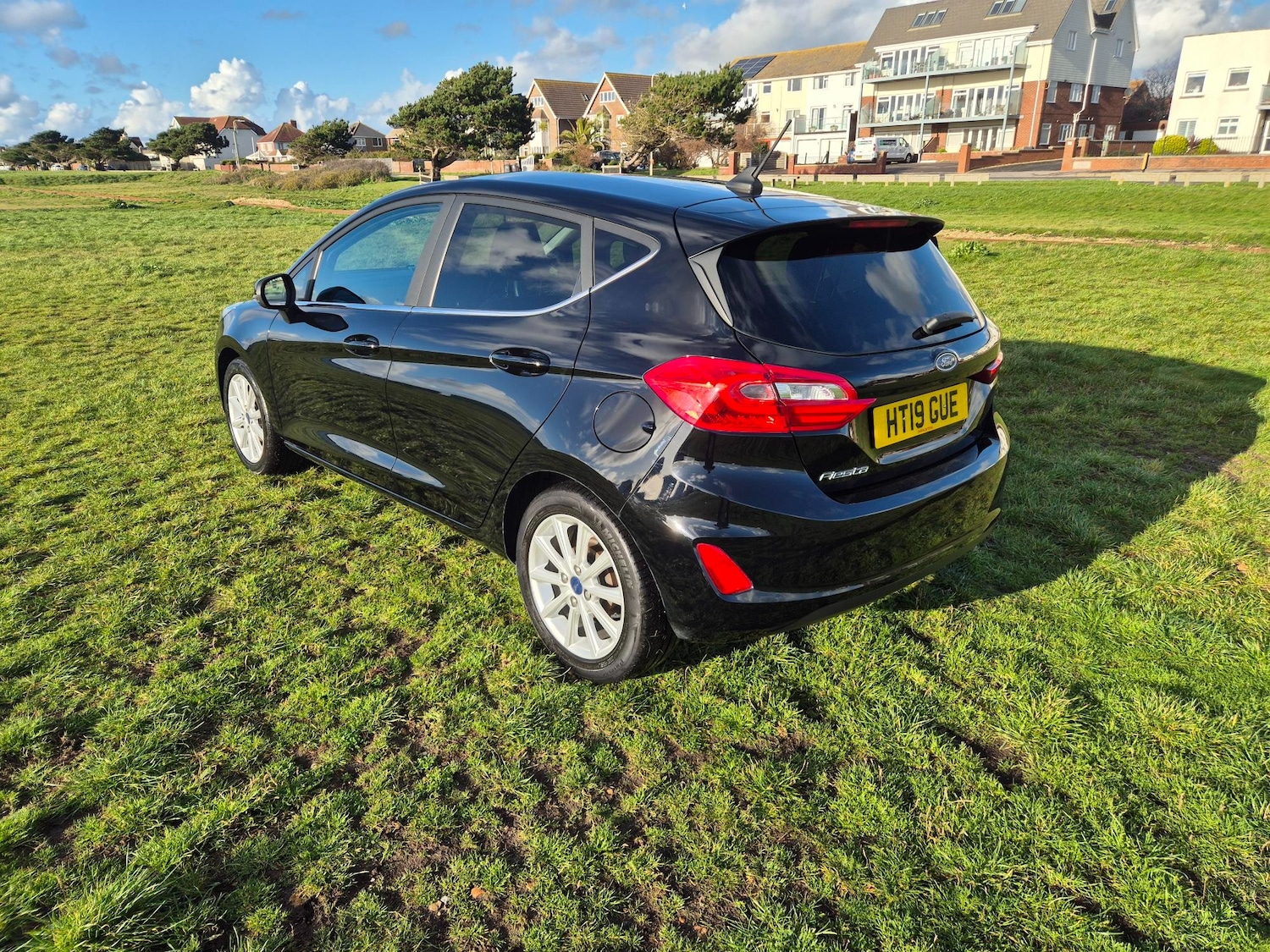 Used Ford Fiesta 2019 for sale - 76830818: Photo 5